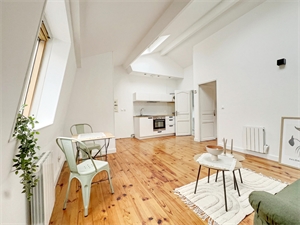 appartement à la vente -   59000  LILLE, surface 33 m2 vente appartement - APR717109